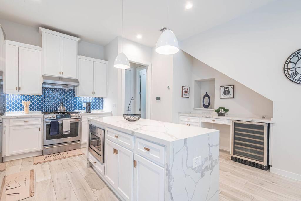 Charming 3-Bedroom Luxury Home Near Downtown, Nrg, Galleria & Medical Center Houston Eksteriør bilde